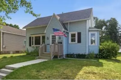 1516 N 23rd St, Manitowoc, WI 54220 - Photo 1