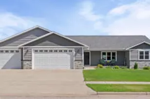 2121 Prairie Pl, Holmen, WI 54636 - Photo 1