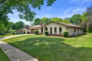 732 S Grandview Blvd, Waukesha, WI 53188 - Photo 1