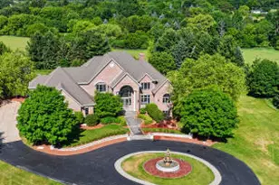 3277 N Canterbury Ln, Summit, WI 53066 - Photo 1