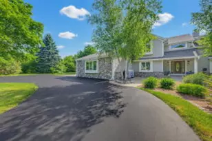 W220N11412 Amy Belle Rd, Germantown, WI 53022 - Photo 1