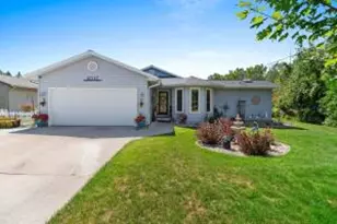 4517 Harvest Cir, Manitowoc, WI 54220 - Photo 1