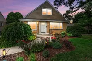631 N 104th St, Wauwatosa, WI 53226 - Photo 1