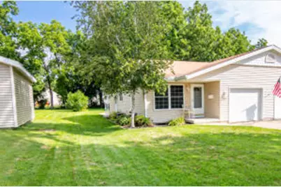435 W Polk St, Waterloo, WI 53594 - Photo 1