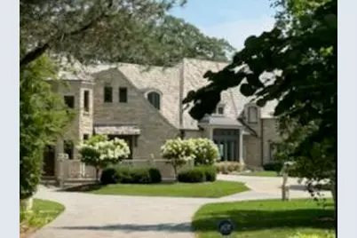 4850 N Lake Dr, Whitefish Bay, WI 53217 - Photo 1