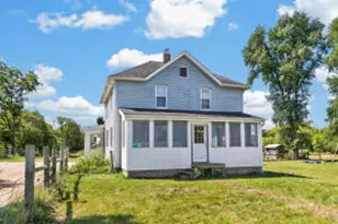 W4815 Bluff Rd, Troy, WI 53119 - Photo 1