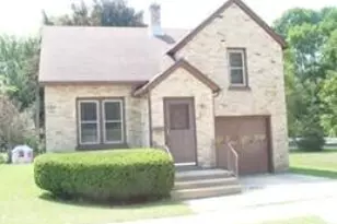 111 Frederick St, Plymouth, WI 53073 - Photo 1