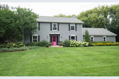 3434  George Ct, West Bend, WI 53095 - Photo 1