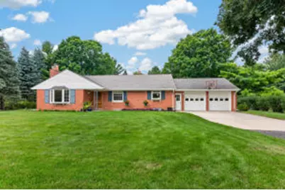 5106  Columbia Rd, Cedarburg, WI 53012 - Photo 1