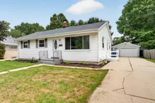 3627 Regency Dr, Racine, WI 53402 - Photo 1