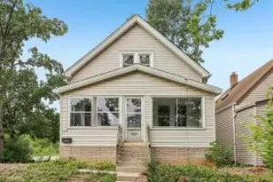 661 S 61st St, Milwaukee, WI 53214 - Photo 1