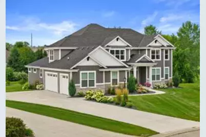 N42W22777  London Ct, Pewaukee, WI 53072 - Photo 1