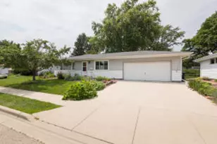 453 Grove St, Mayville, WI 53050 - Photo 1