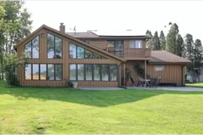 W166S8374  Kurtze Ln, Muskego, WI 53150 - Photo 1