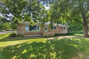 W8491 Spring View Dr, Scott, WI 53040 - Photo 1
