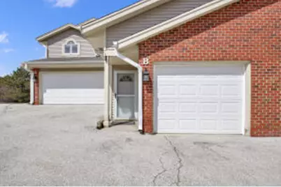 668  Westfield Way, Pewaukee, WI 53072 - Photo 1