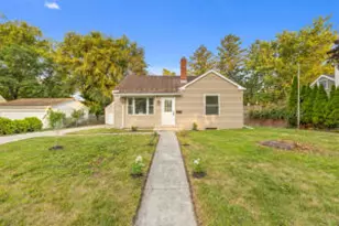 206 N Van Buren St, Elkhorn, WI 53121 - Photo 1