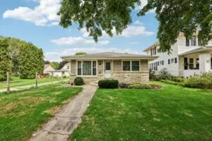 146 Harrison Ave, Waukesha, WI 53186 - Photo 1