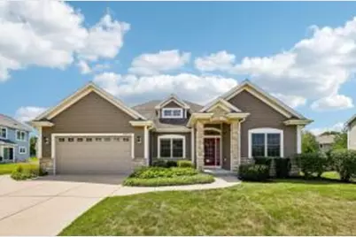 N66W23663  Hillview Dr, Sussex, WI 53089 - Photo 1