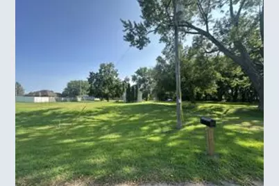 620  Plainview Rd, Campbell, WI 54603 - Photo 1