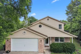 S89W23060 King Pkwy, Big Bend, WI 53103 - Photo 1