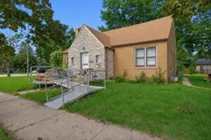 7954 40th Ave, Kenosha, WI 53142 - Photo 1