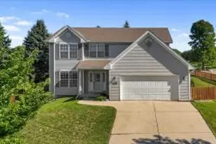 1136 Garfield Ln, Hartford, WI 53027 - Photo 1