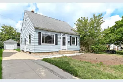 2321 S 82nd St, West Allis, WI 53219 - Photo 1
