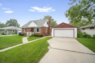 1121 2nd Ave, Grafton, WI 53024 - Photo 1