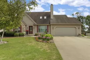 1463 Creek Side Dr, Lyons, WI 53105 - Photo 1