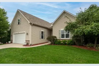 1032  Juniper Ln, Hartford, WI 53027 - Photo 1