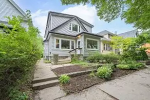 2727 S Austin St, Milwaukee, WI 53207 - Photo 1