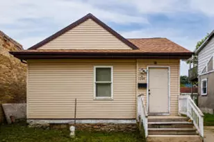 1309 Villa St, Racine, WI 53403 - Photo 1