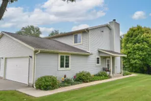 433 Slinger Rd, Slinger, WI 53086 - Photo 1
