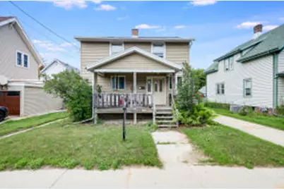 1620  Hamilton St, Manitowoc, WI 54220 - Photo 1