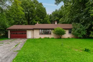 8601 Big Bend Rd, Racine, WI 53185 - Photo 1
