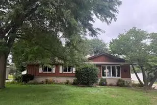 3806 W Kimberly Ave, Greenfield, WI 53221 - Photo 1