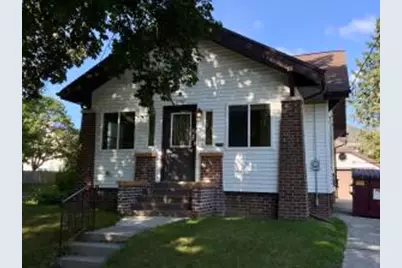 1002 N 16th St, Manitowoc, WI 54220 - Photo 1