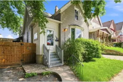 1412 S 32nd St, Milwaukee, WI 53215 - Photo 1