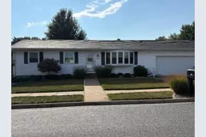 814  13th Ave, Onalaska, WI 54650 - Photo 1