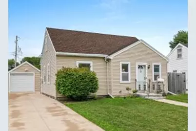 419 S 30th St, Manitowoc, WI 54220 - Photo 1