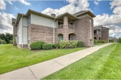 2933 W Drexel Ave, Franklin, WI 53132 - Photo 1