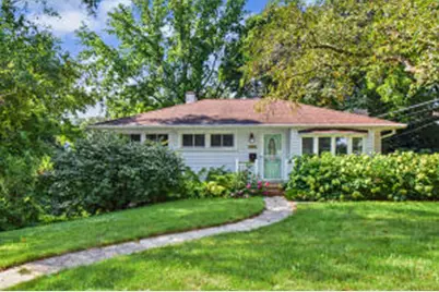 1025 W Cumberland Dr, Waukesha, WI 53188 - Photo 1