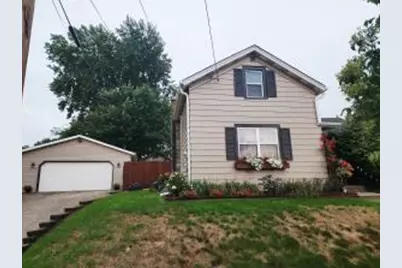 907 N Second St, Watertown, WI 53098 - Photo 1