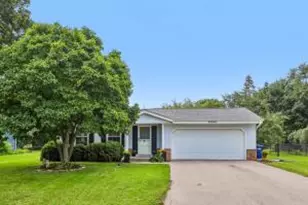 W136S6953 Hale Park Dr, Muskego, WI 53150 - Photo 1