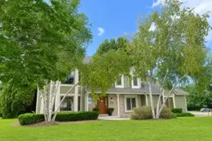 13830 W Linfield Dr, New Berlin, WI 53151 - Photo 1