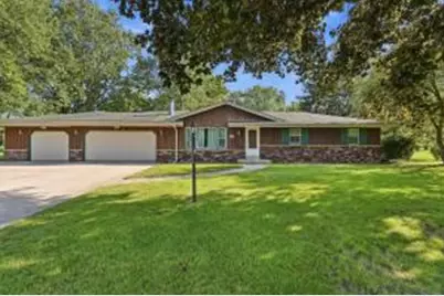 N95W25161  Whitewater Dr, Lisbon, WI 53017 - Photo 1