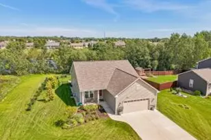 2123 Summerset Dr, Racine, WI 53406 - Photo 1