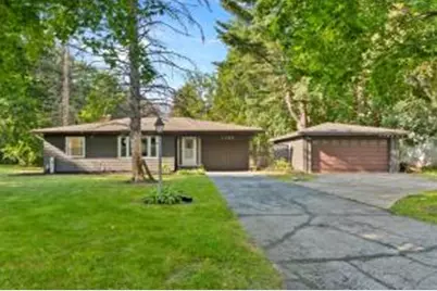 1100  97th St, Pleasant Prairie, WI 53158 - Photo 1