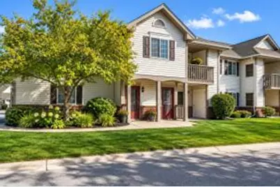 596  Pewaukee Rd, Pewaukee, WI 53072 - Photo 1